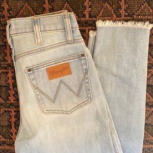 Wrangler High Rise Skinny Jeans